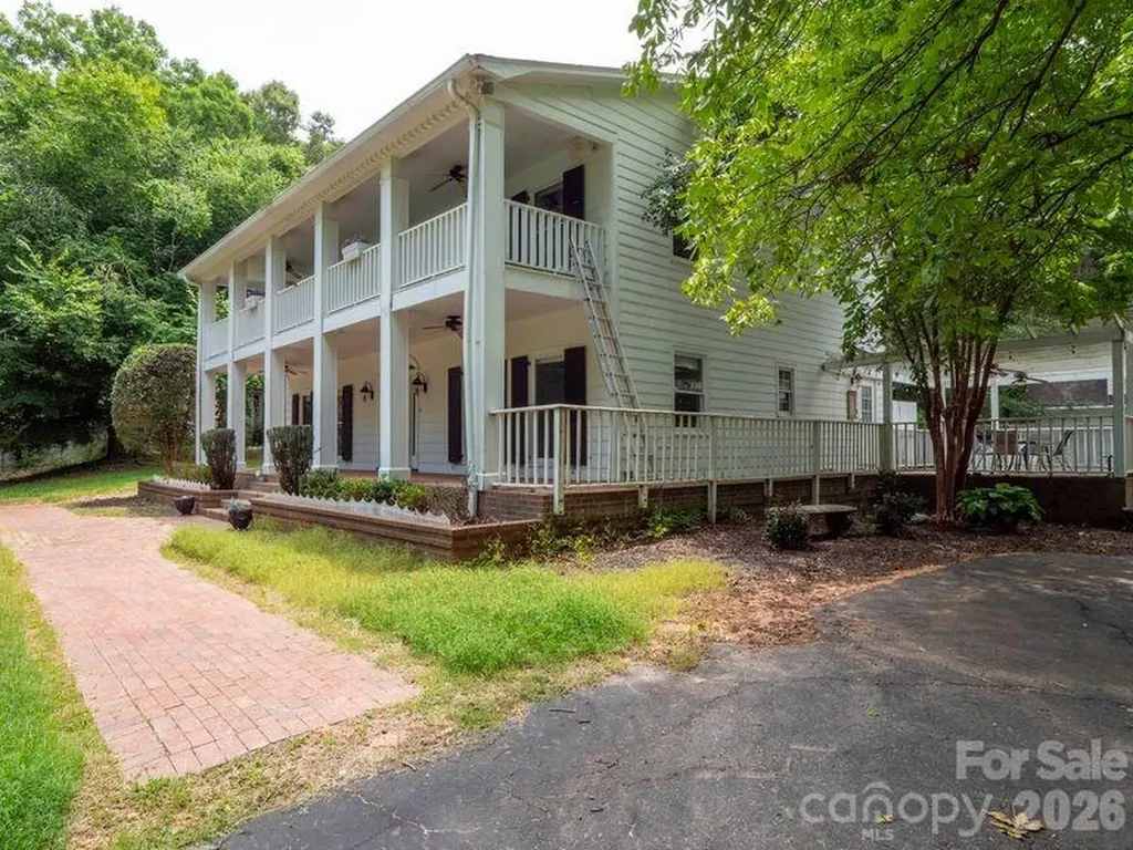 9124 And 9126 S Providence Road Waxhaw NC 28173