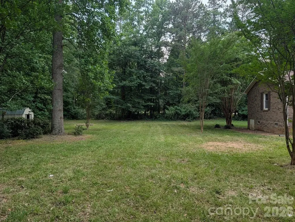 111 Midway Lake Road Mooresville NC 28115