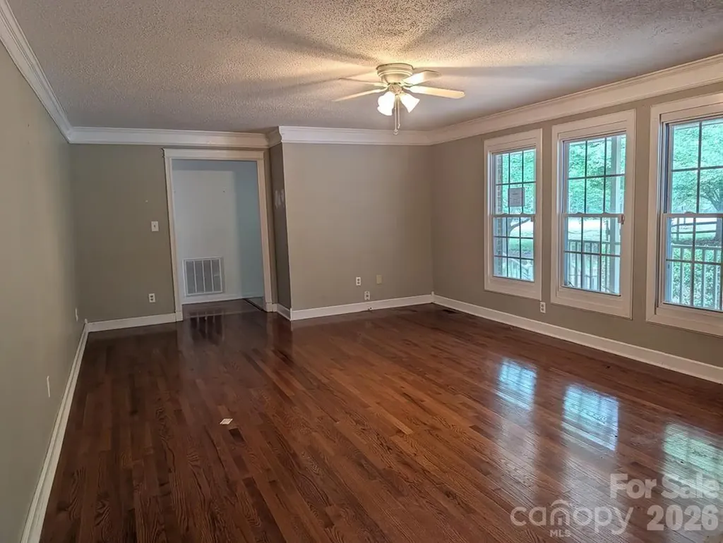 111 Midway Lake Road Mooresville NC 28115