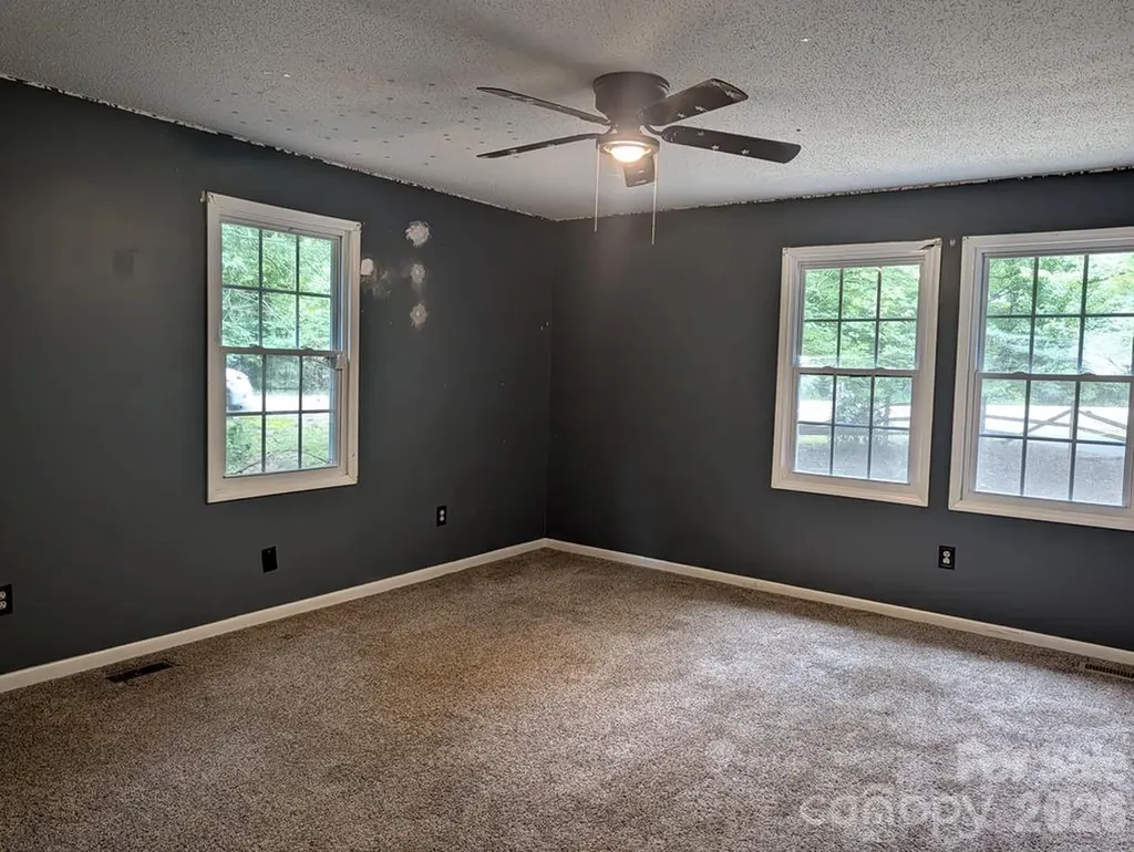 111 Midway Lake Road Mooresville NC 28115