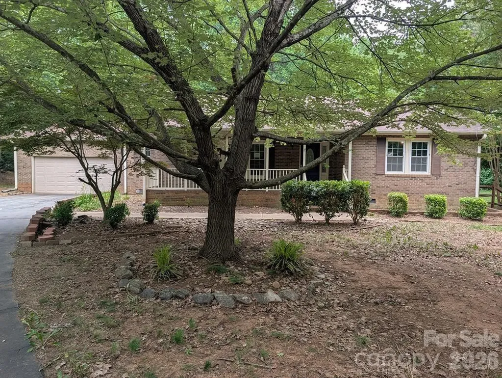 111 Midway Lake Road Mooresville NC 28115