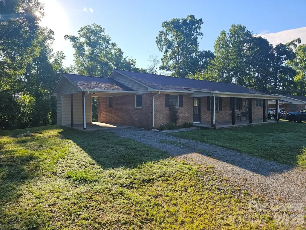 2250 Brookwood Road Lincolnton NC 28092