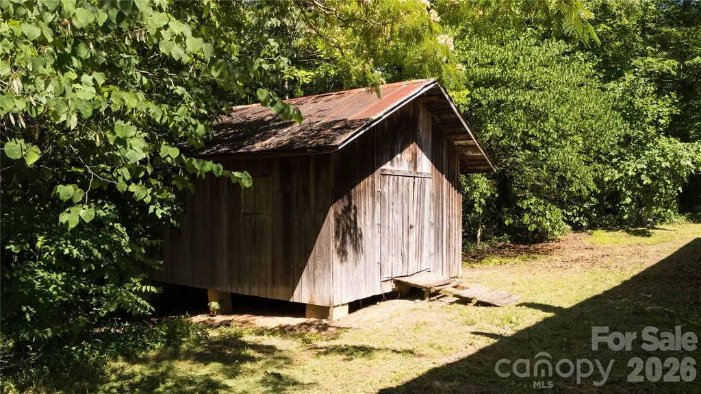 540 Crutchfield Road Union Mills NC 28167