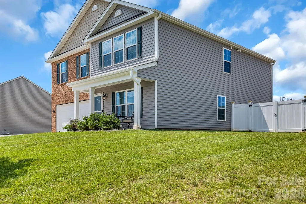 272 Daniel Drive Lexington NC 27295
