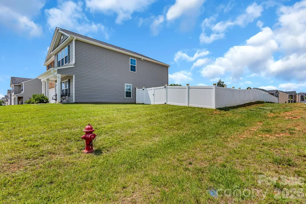 272 Daniel Drive Lexington NC 27295