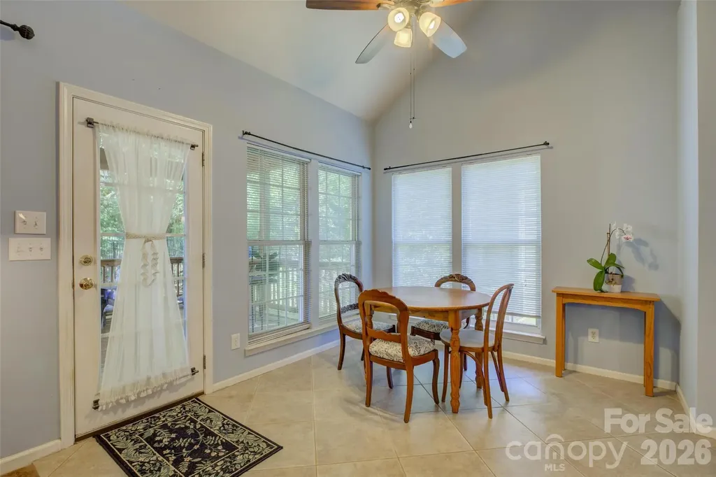 11611 Knightsdale Drive Charlotte NC 28277