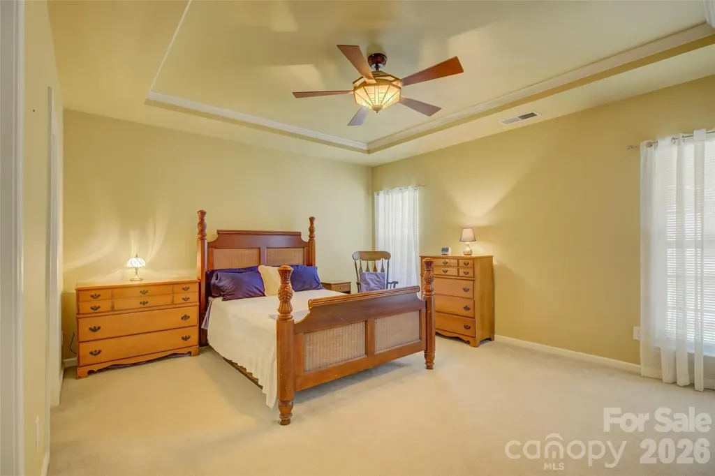 11611 Knightsdale Drive Charlotte NC 28277