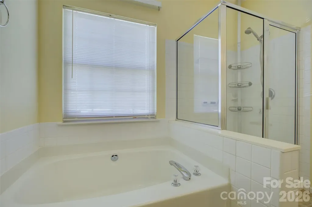 11611 Knightsdale Drive Charlotte NC 28277