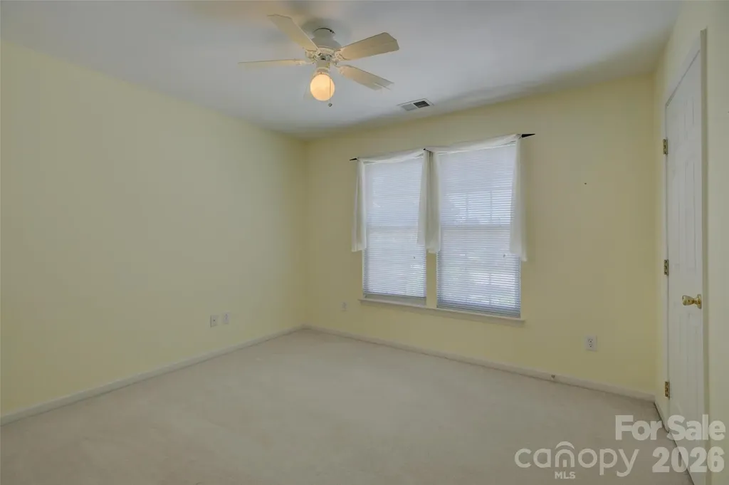 11611 Knightsdale Drive Charlotte NC 28277
