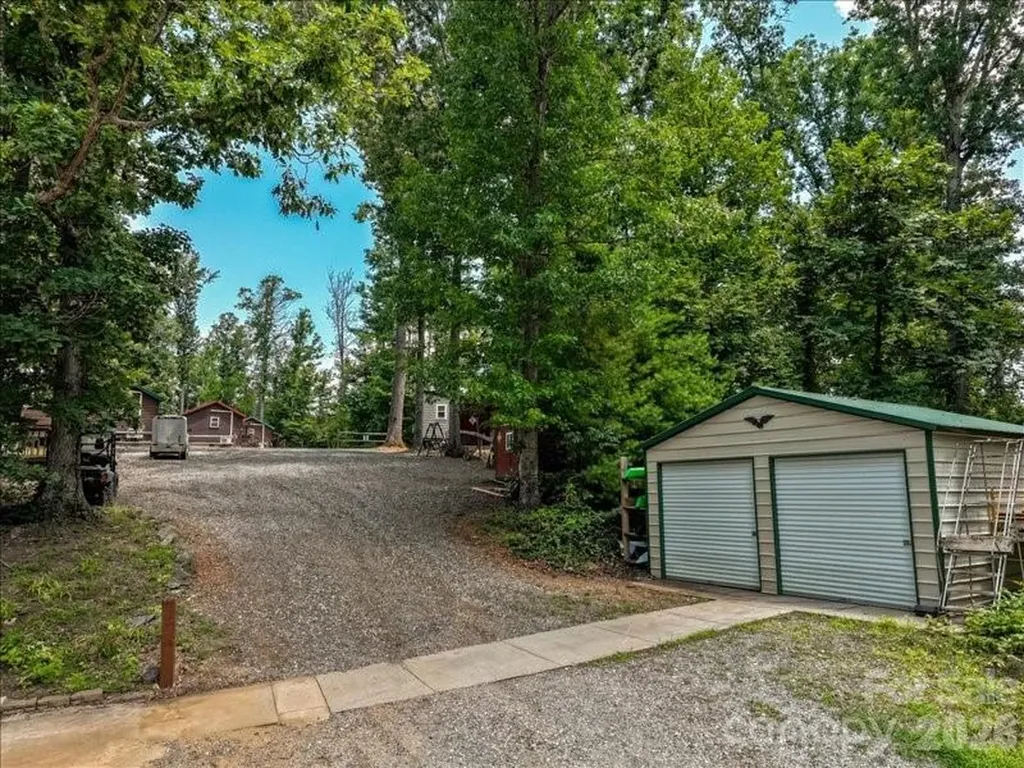 119 & 127 Deer Hill Lane Weaverville NC 28787