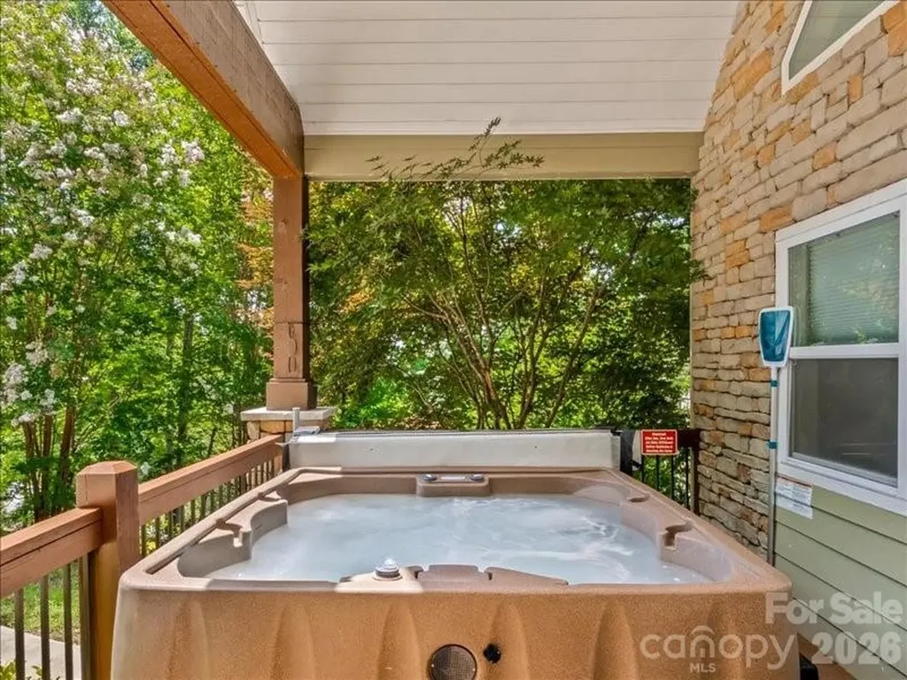 119 & 127 Deer Hill Lane Weaverville NC 28787
