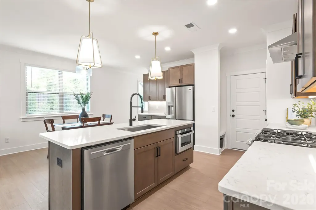 804 Garringer Place Charlotte NC 28208