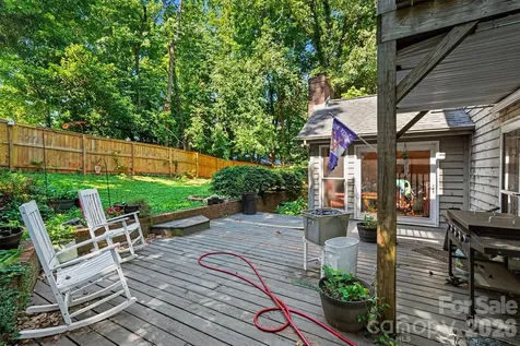 141 32nd Avenue NW Hickory NC 28601