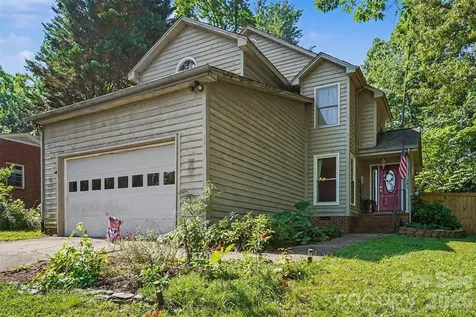 141 32nd Avenue NW Hickory NC 28601