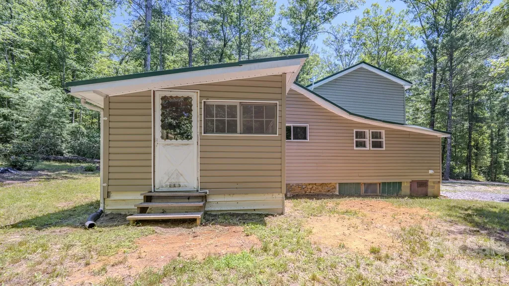 2455 Whisper Wind Lane Morganton NC 28655