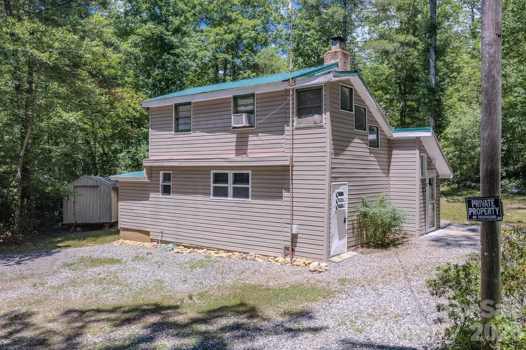 2455 Whisper Wind Lane Morganton NC 28655