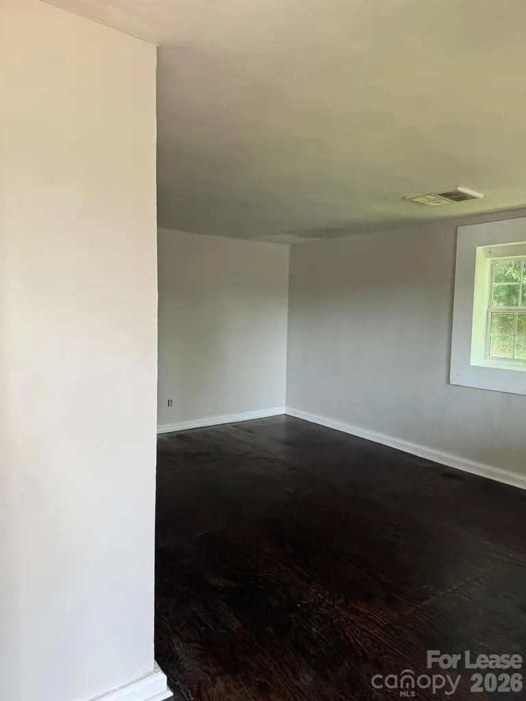 912 Berryhill Road Charlotte NC 28208