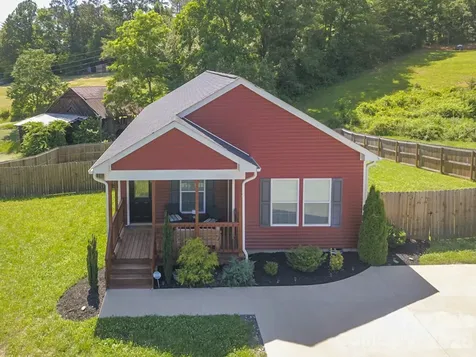 2 Clarks Chapel Extension Weaverville NC 28787