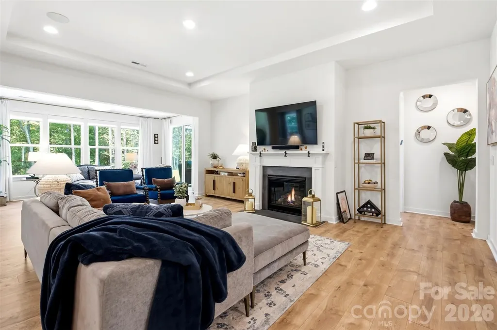 15611 Walnut Hill Drive Charlotte NC 28278
