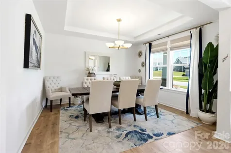 15611 Walnut Hill Drive Charlotte NC 28278