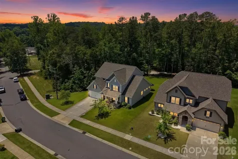 15611 Walnut Hill Drive Charlotte NC 28278