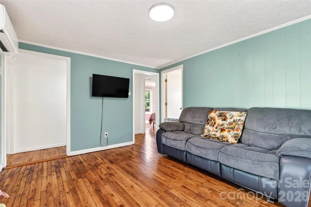 119 Seagle Street Marion NC 28752