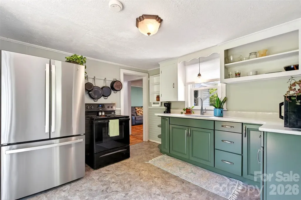 119 Seagle Street Marion NC 28752