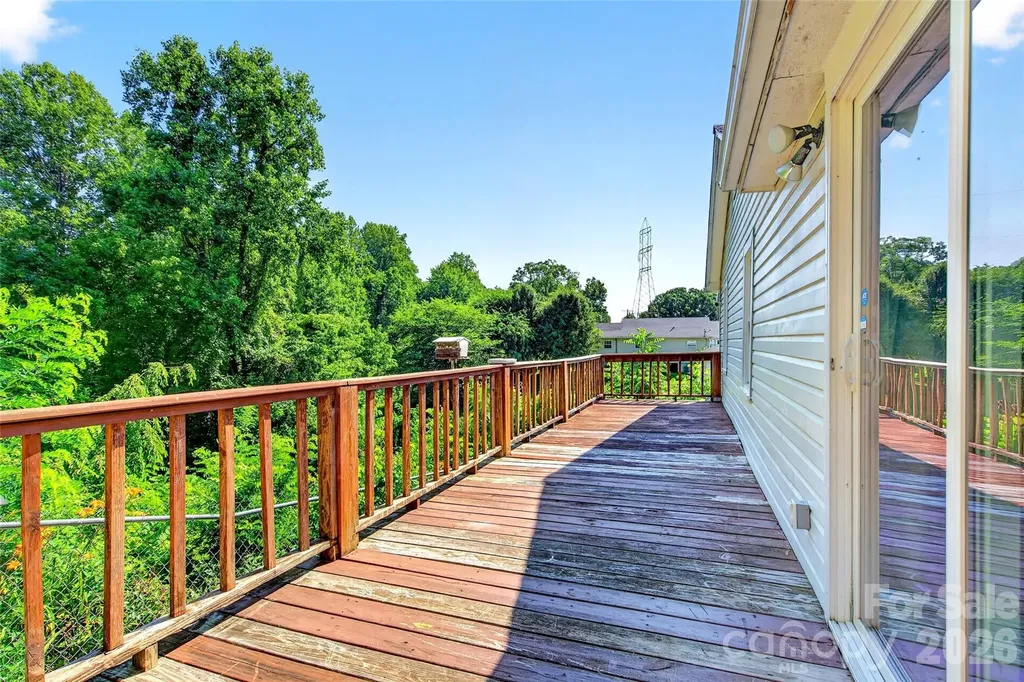 119 Seagle Street Marion NC 28752