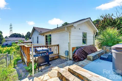 119 Seagle Street Marion NC 28752