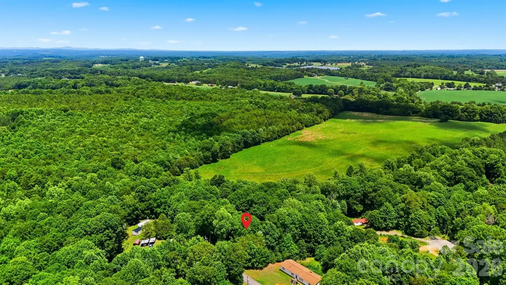 4944 Largo Court Conover NC 28613