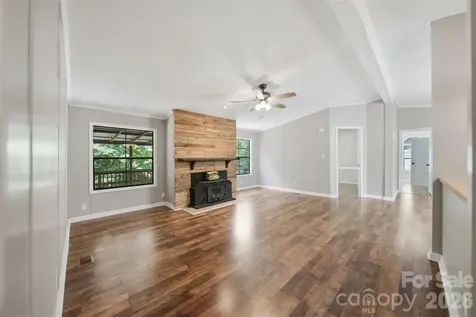 4944 Largo Court Conover NC 28613
