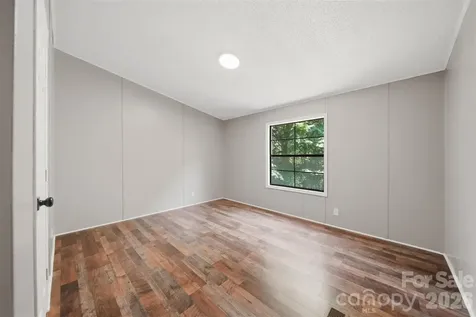 4944 Largo Court Conover NC 28613