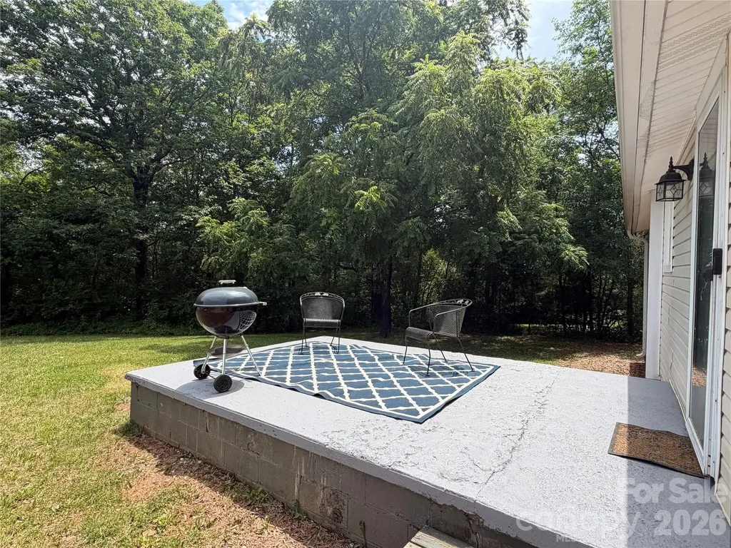 68 Doc Stokes Drive Taylorsville NC 28681
