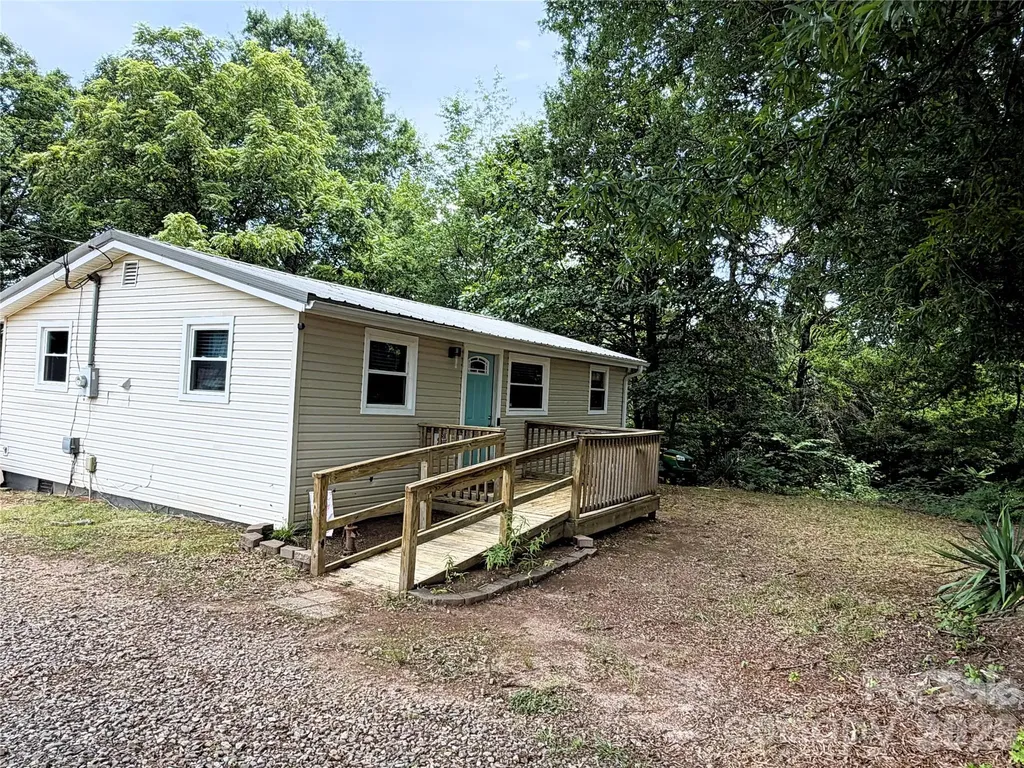 68 Doc Stokes Drive Taylorsville NC 28681