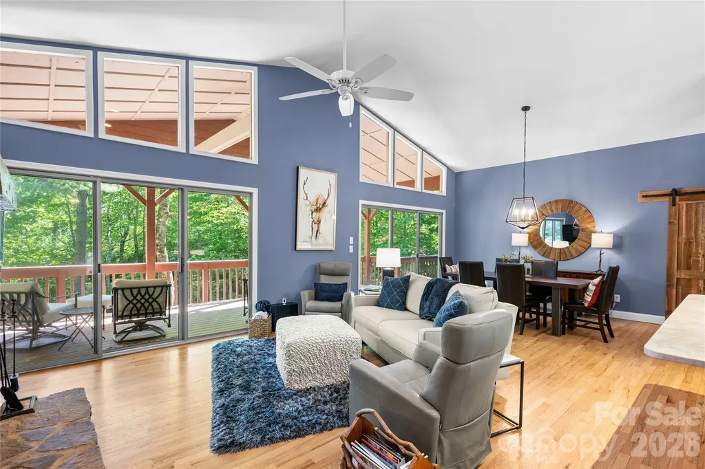 522 Toxaway Court Lake Toxaway NC 28747