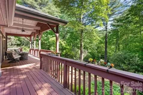 522 Toxaway Court Lake Toxaway NC 28747