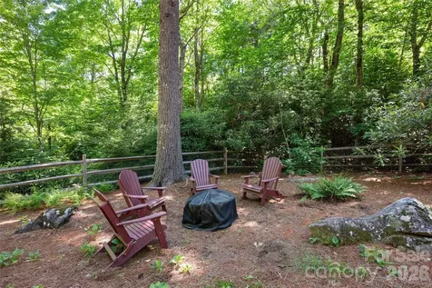 522 Toxaway Court Lake Toxaway NC 28747