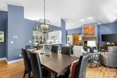 522 Toxaway Court Lake Toxaway NC 28747