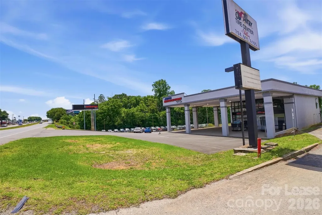 325 W Dixon Boulevard Shelby NC 28152