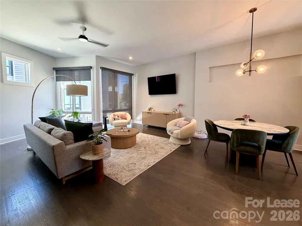 1070 Kenilworth Avenue Charlotte NC 28204