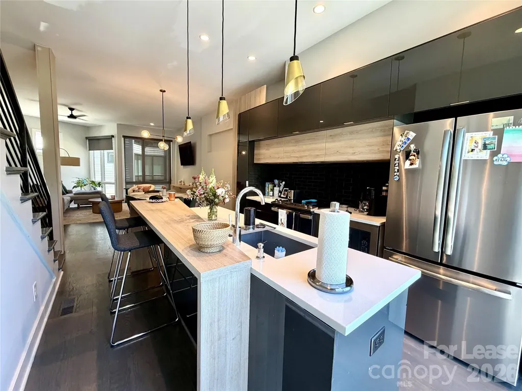 1070 Kenilworth Avenue Charlotte NC 28204