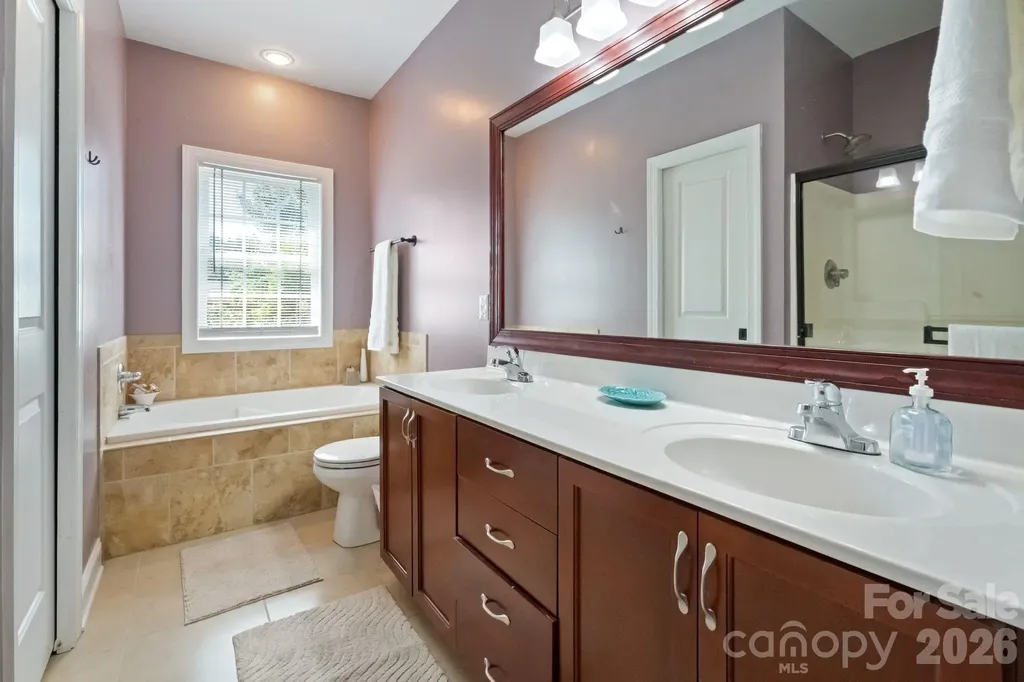 1621 Herbie Circle Newton NC 28658