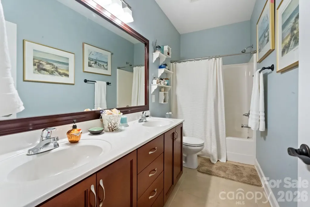 1621 Herbie Circle Newton NC 28658