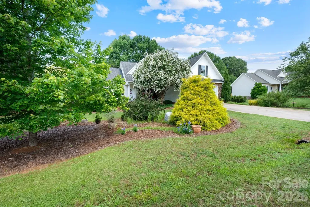 1621 Herbie Circle Newton NC 28658