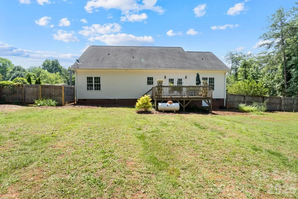 1621 Herbie Circle Newton NC 28658