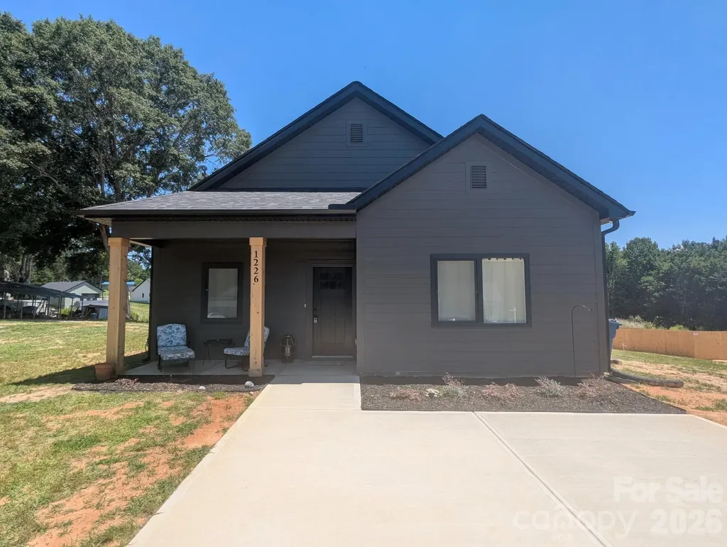 1226 Burris Boulevard Lincolnton NC 28092