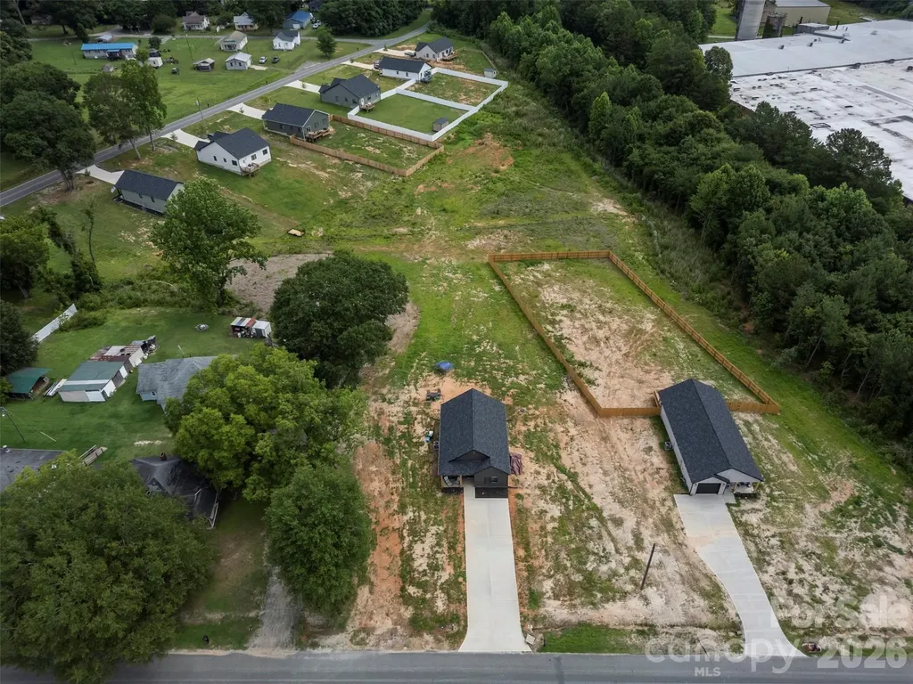 1226 Burris Boulevard Lincolnton NC 28092