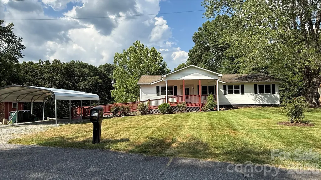 210 Bleynat Street NE Valdese NC 28690