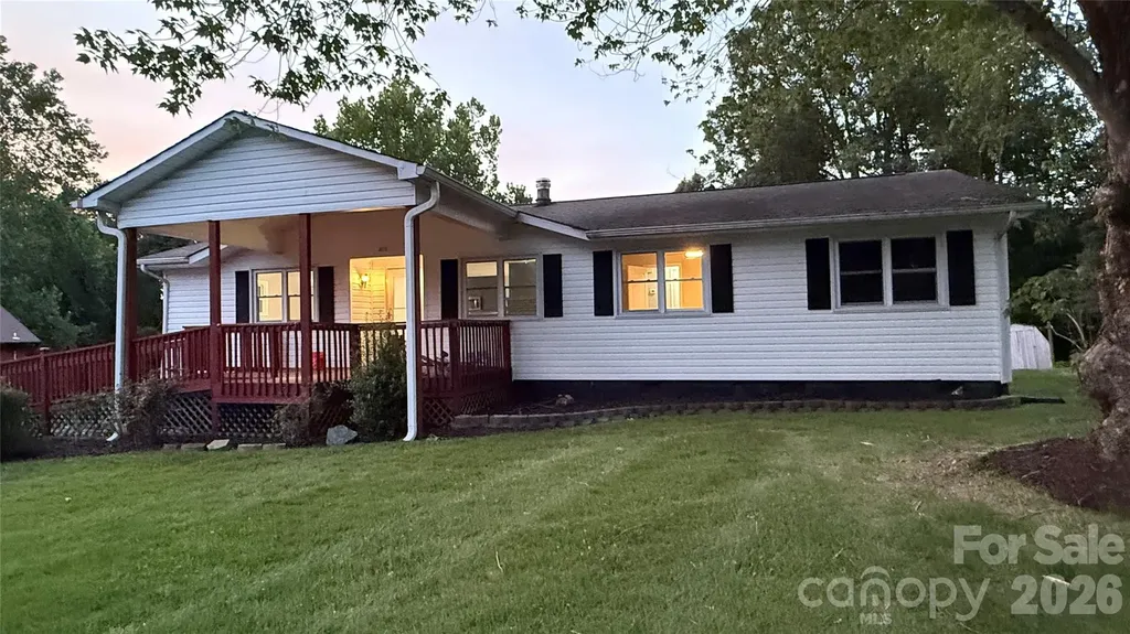 210 Bleynat Street NE Valdese NC 28690
