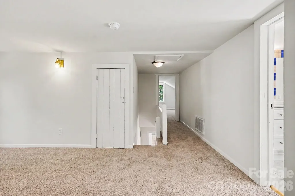 1402 1st Avenue Place NW Hickory NC 28601
